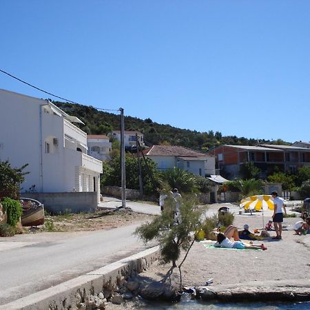 Apartments Mirko Vinišće Dış mekan fotoğraf