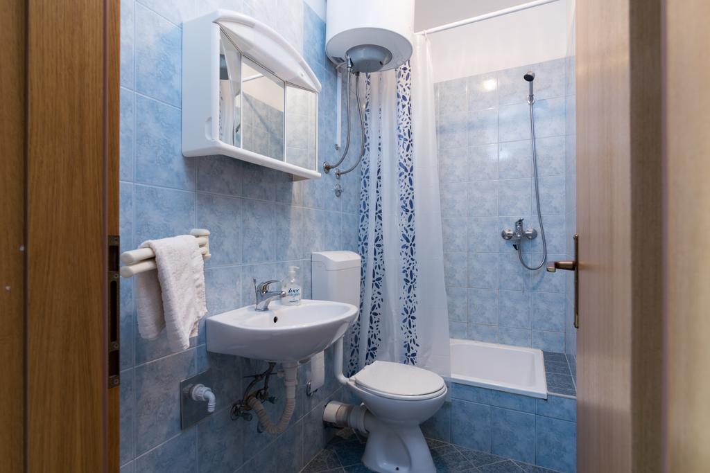 Apartments Mirko Vinišće Dış mekan fotoğraf