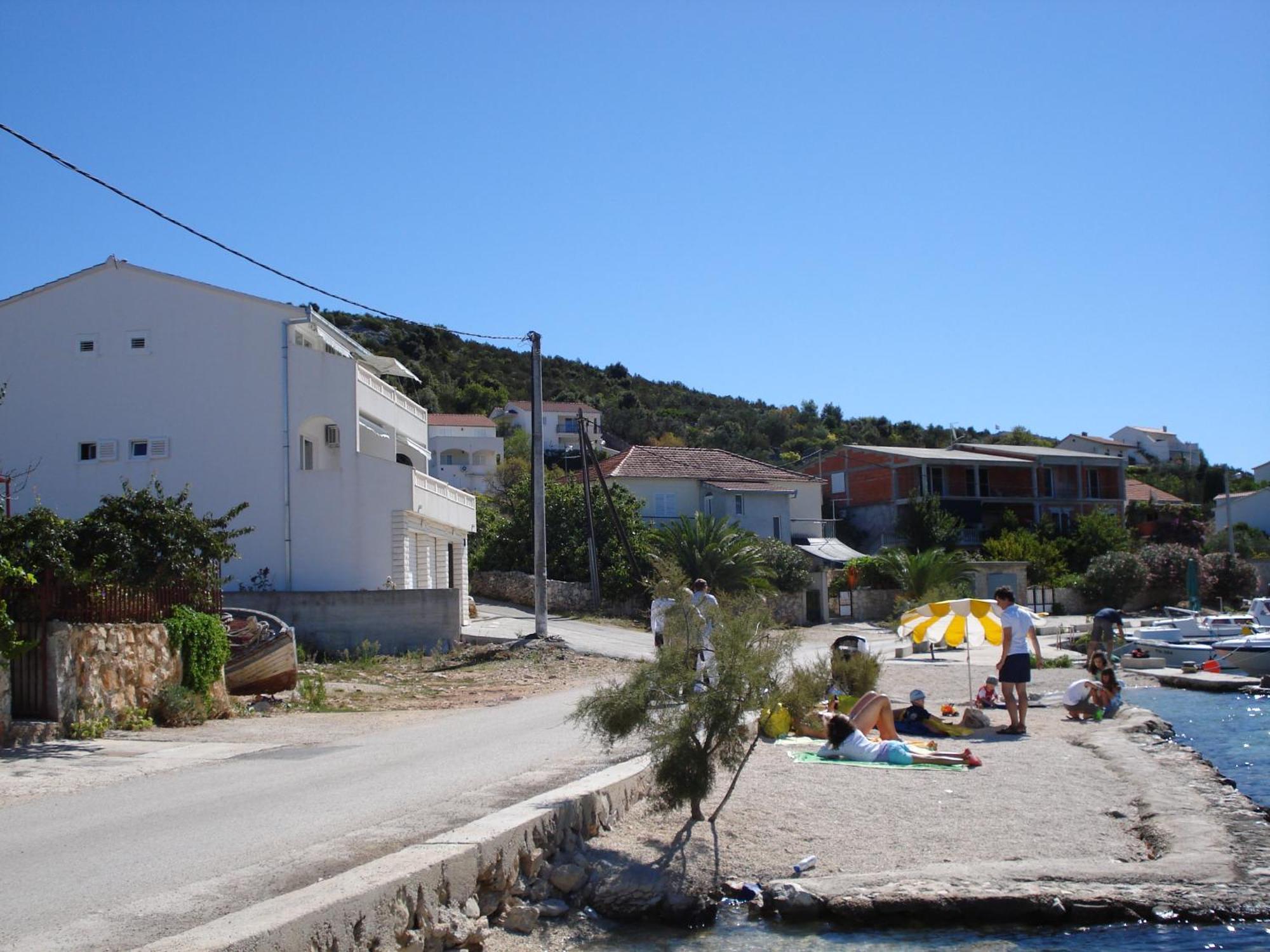 Apartments Mirko Vinišće Dış mekan fotoğraf
