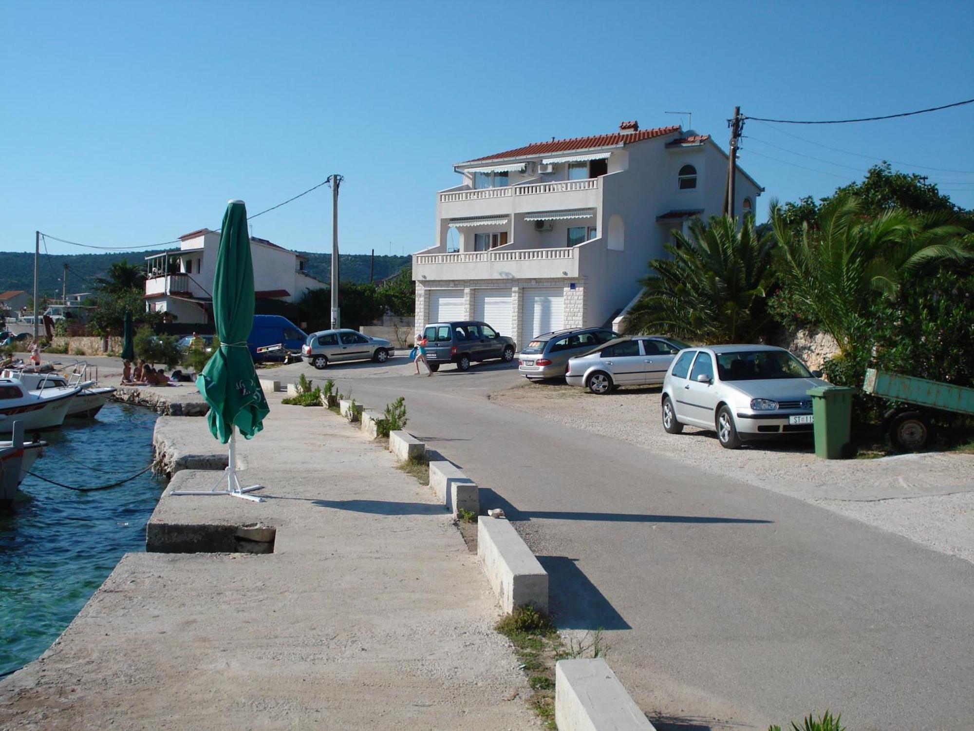 Apartments Mirko Vinišće Dış mekan fotoğraf